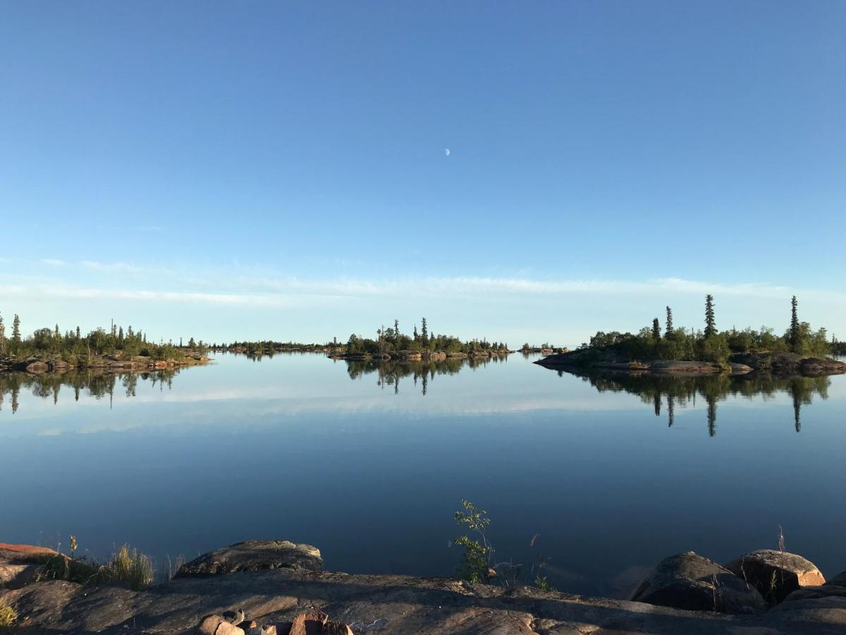 Great Slave Lakeside Bed & Breakfast Yellowknife Extérieur photo